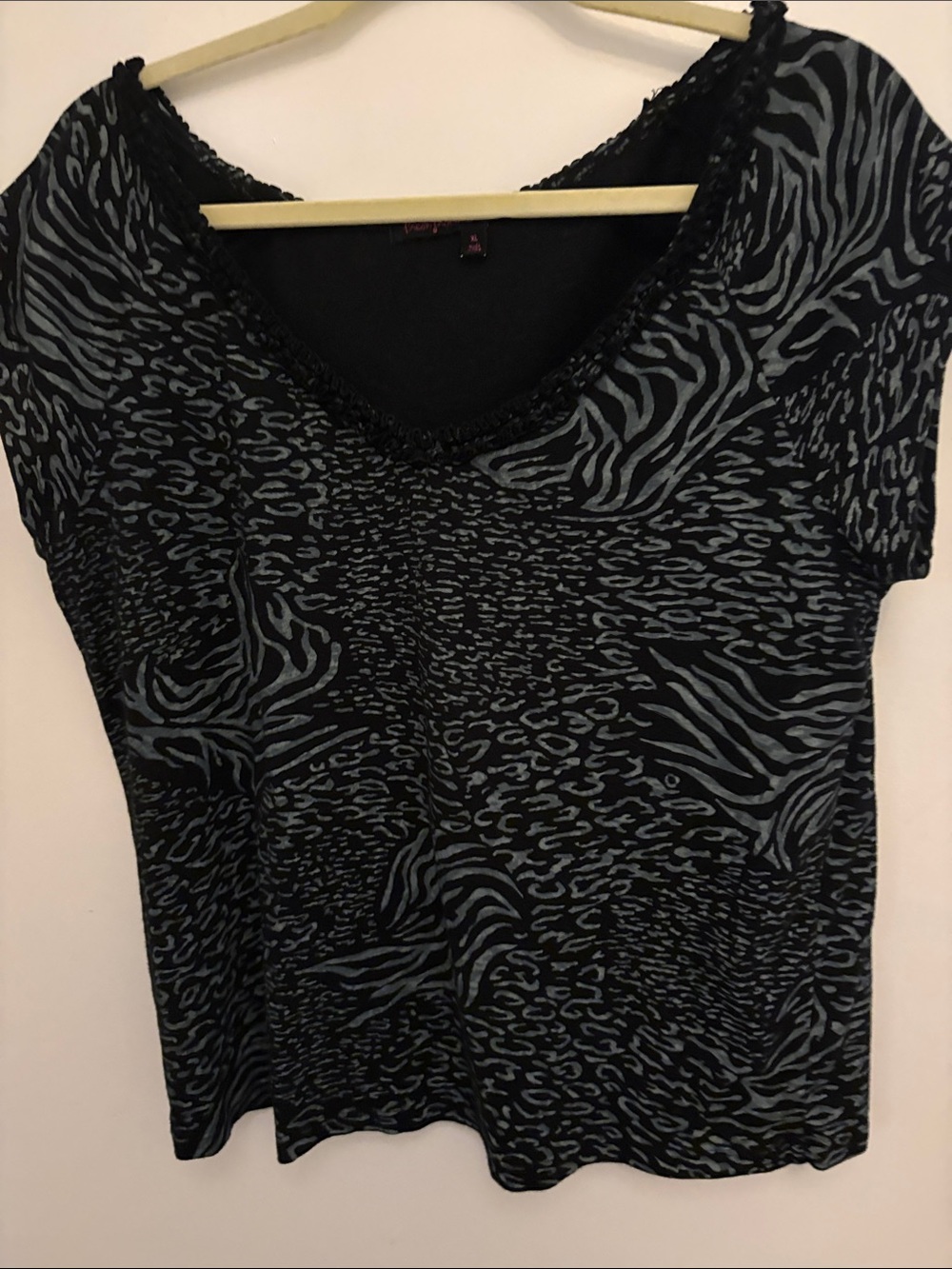 fresh produce Black & Gray Animal Print Short Sleeve Tee